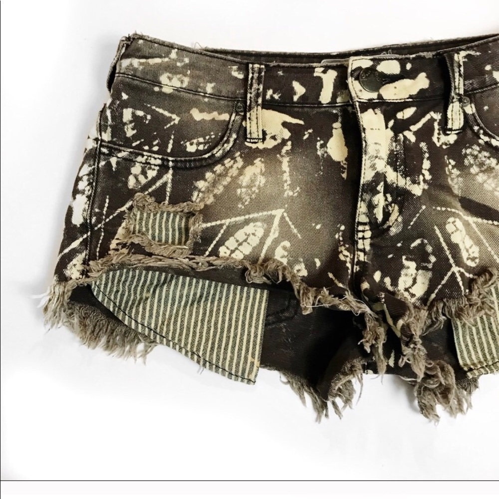 Free People Shibori denim cut off shorts